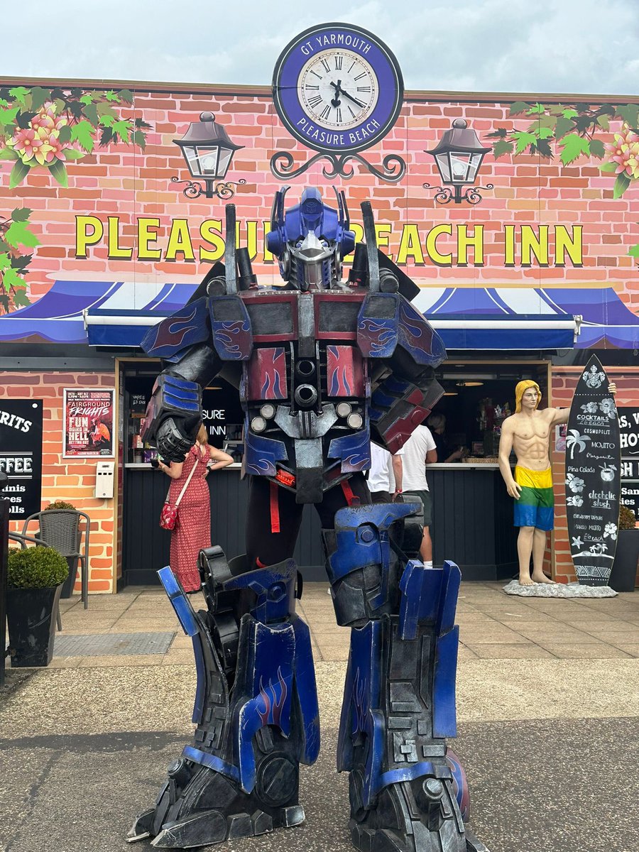 Great Yarmouth Pleasure Beach tweet media