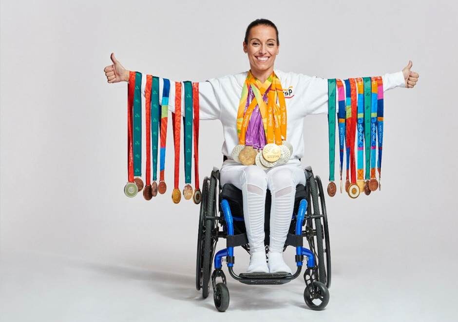 ‼️ H I S T Ó R I C O ‼️

La española Teresa Perales (bronce en los 50m espalda femenino S2) acaba de ganar su 28ª medalla paralímpica y se convierte en la TERECERA mujer (empatada) con más preseas en TODA la historia de los JJPP:

Trischa Zorn: 46 medallas (32+9+5)
Jessica Long: