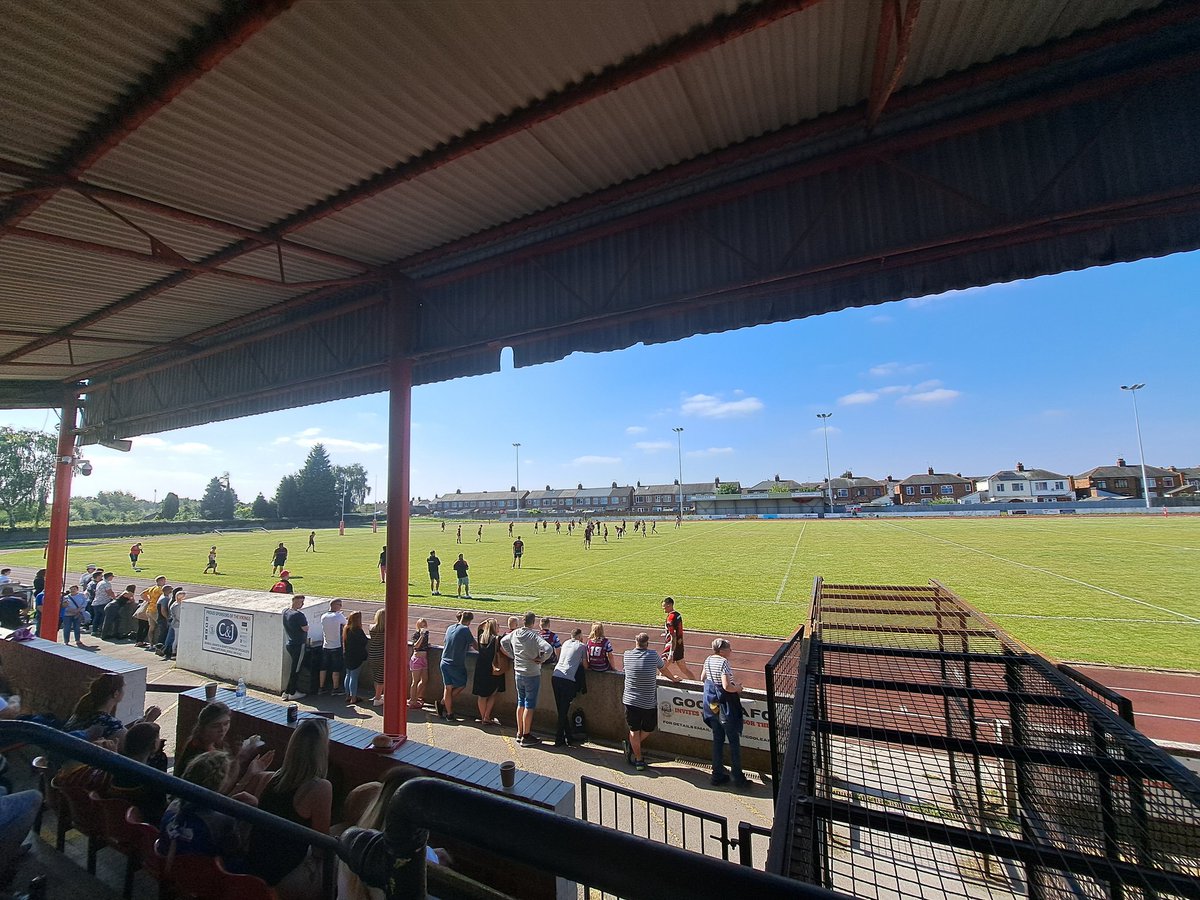 jwoolassmedia's tweet photo. I really enjoyed announcing the final league game of @Goole_VikingsRL this season at the V.P.G Stadium as the Vikings took the win 40 - 24!!

A great crowd attendance, junior festival before &amp; sunshine! What a day for rugby league. 🙌🏉

Can't wait to be back next season! 🎤🏟 https://t.co/a0cw43eoeW
