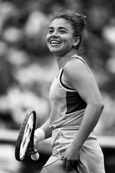 JasminePaolini's tweet image. To the next round at the @USOpen! Happy about how I played and all the support here in New York. Forzzzza!! 🇮🇹