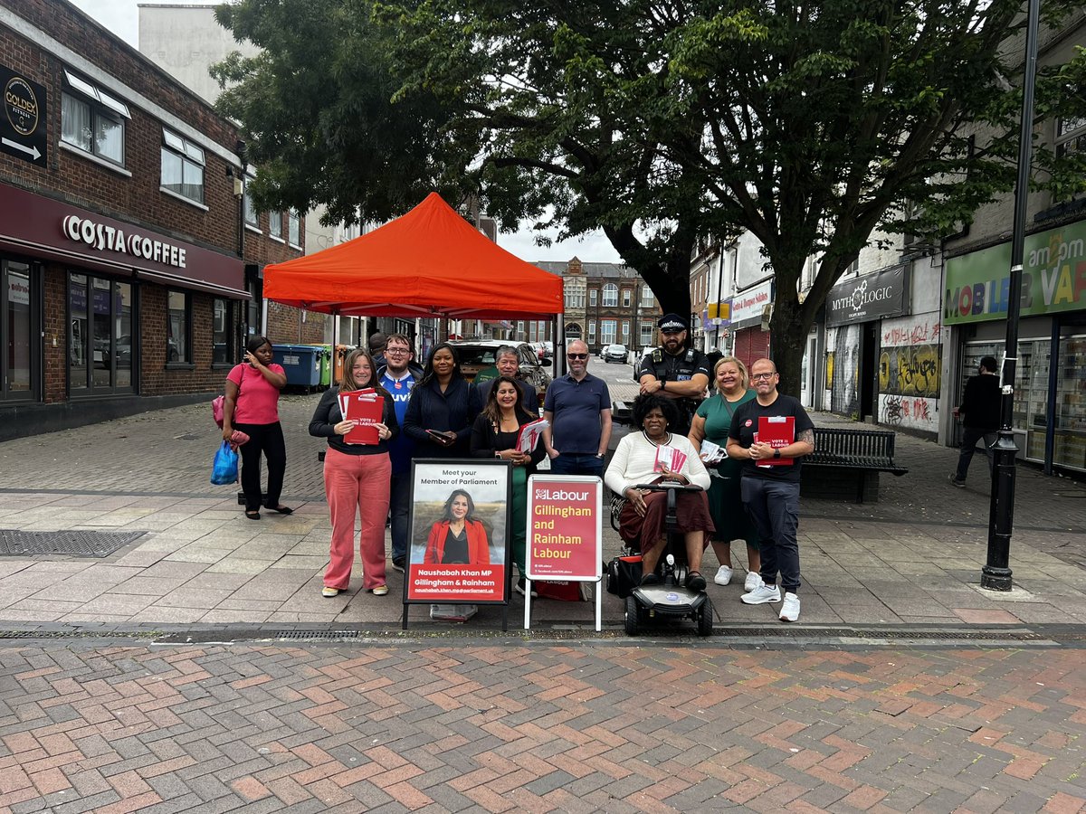 Out and about in #GillinghamHighStreet today for my regular monthly surgery with Gillingham Councillors. This month it was held jointly with the <a href="/kent_police/">Kent Police (UK)</a> 

I will be in Rainham Precint on the *14th September*