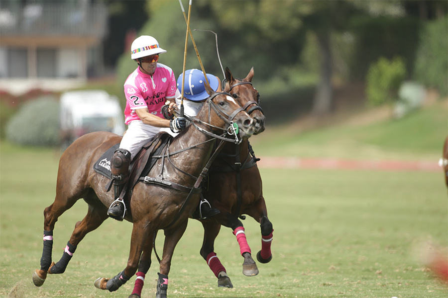 PoloAssociation's tweet photo. ๐ฅ๐ช๐๐๐ก ๐๐ง'๐ฆ ๐๐๐ ๐ข๐ก ๐ง๐๐ ๐๐๐ก๐๐ฅ
In overtime, Leon Schwencke laid into this final bump then scored the golden goal to send Antelope to the NetJets Pacific Coast Open final!
#USPAPoloPlayer #Polo #PacificCoastOpen #PCO https://t.co/BhISGmqRJ1