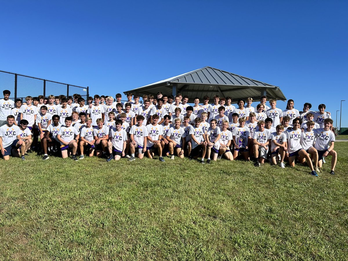 Johnston Boy's XC tweet media