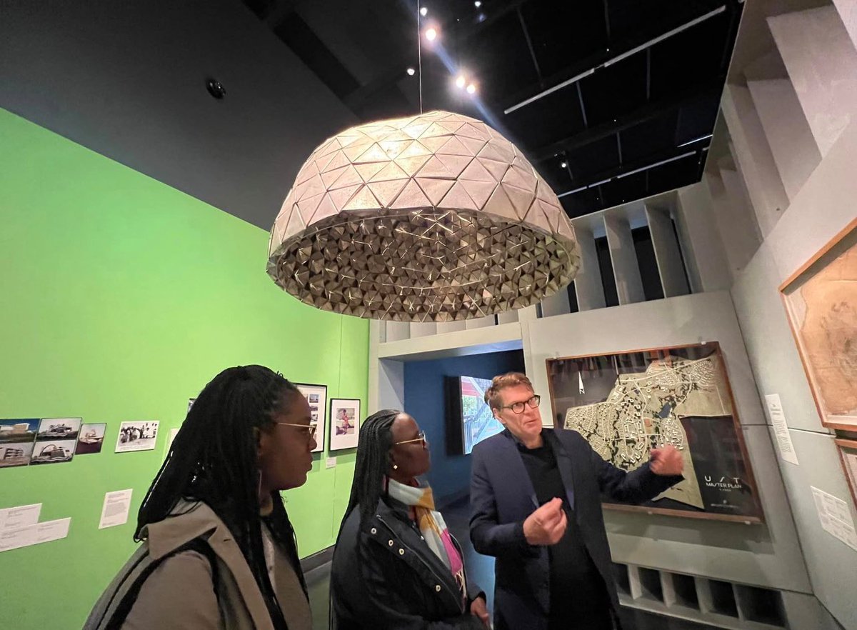Thevokofficial's tweet photo. 📍📍JUST IN📍📍

Prof. Rita Akosua Dickson, Vice-Chancellor of KNUST, visited the Victoria and Albert Museum in London to view the 'Tropical Modernism' exhibition, which features KNUST artifacts and highlights the role of Ghana's first president, Kwame Nkrumah.

The exhibit, a collaboration between KNUST, the Architectural Association, and V&A, showcases the influence of tropical architecture in West Africa during the mid-20th century.

It includes original drawings, models, and videos of significant Ghanaian buildings. The exhibition, curated by Christopher Turner, runs until September 2024 and is expected to attract 50,000 visitors