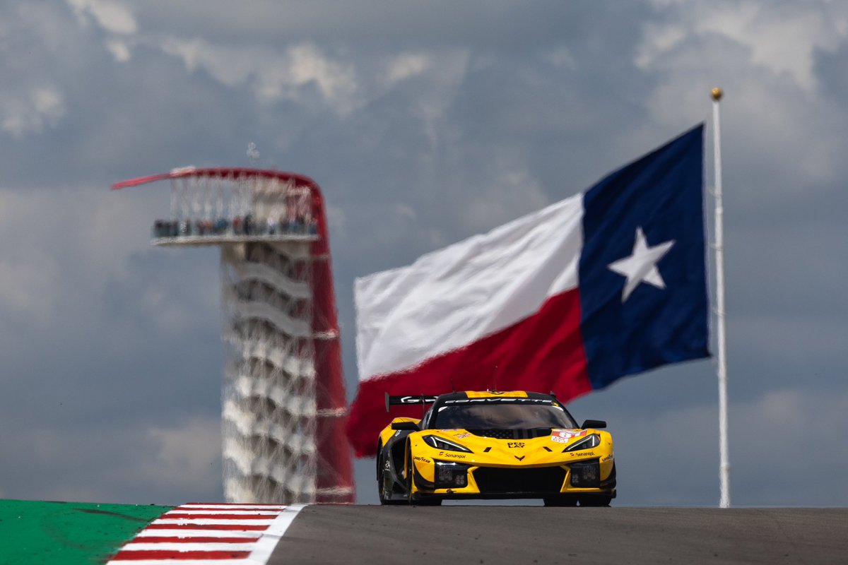 🇺🇸Stars , Stripes and a flying Corvette!🐝 
#81 TF Sport squad clinched P2 in FP3 at the #LoneStarLeMans, right behind the sister car. Rui delivered a stellar performance, setting the 4th fastest lap time of the weekend in the LMGT3 class. Amazing job, Ruizinho! Vamos!! 💪