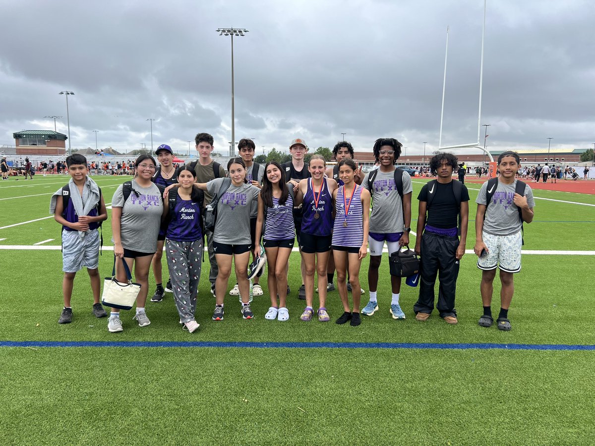 mrhs_xc's tweet photo. Proud of this team and their hard work and dedication. Lots of PRs today and two medalists. Kialbys in 15th place for varsity and Addison 4th place JV. Excited to see how the rest of the season goes 👏🏻💜 #Ilovemortonranch #Fastmavs https://t.co/ECuf0L3kdR