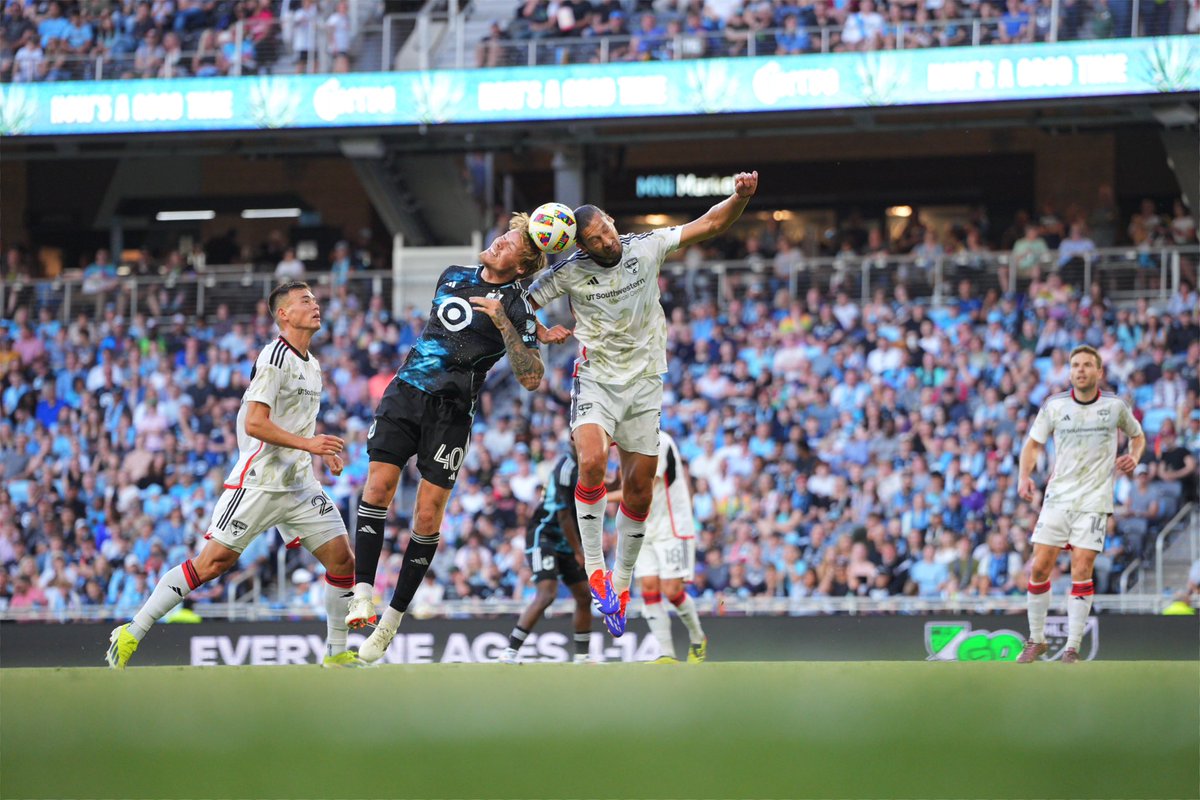 🏆Playoff Push🏆

We've come this far through hard work, unity, an unyielding spirit and our incredible fans.

Tonight's game is another step on our journey. We respect our opponents, but we're here to fight for every point. 

Let's keep the momentum going, <a href="/FCDallas/">FC Dallas</a>! Together,