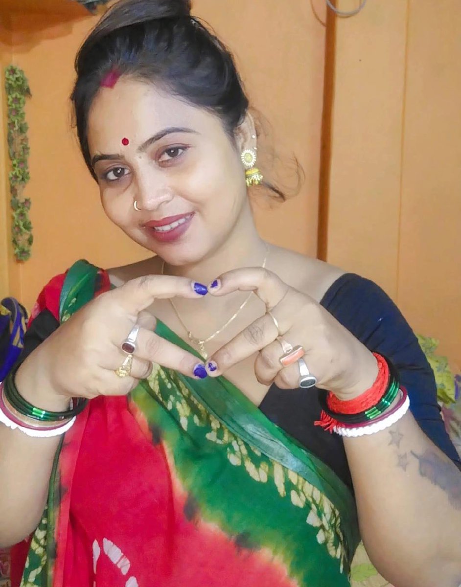 Bipasha_Ranii's tweet photo. আজ রাতে খুব মন চাচ্ছে নিজের ভিতর কোনো পুরুষ মানুষ ঢুকিয়ে রাখতে।
কিন্তু ইচ্ছা থাকলেই তো আর পারি না।
মনের মত কোনো মুসলিম ছেলেই পেলাম না আজ পর্যন্ত।
@Bipasha_Ranii https://t.co/FZh1HyTbma