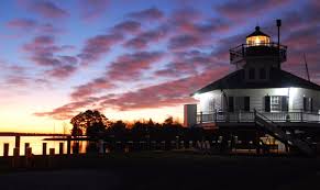FarosLos's tweet photo. 31 de agosto de 1886 a las 21:55 h se siente el «terremoto de Charleston» en “Hooper Strait lighthouse” en el estrecho de Hooper, bahía de Chesapeake, St. Michaels, Dorchester, Maryland (Estados Unidos). No se produjeron daños en el faro. #hooperstraitlighthouse #CharlestonQuake https://t.co/g68sisWPn3