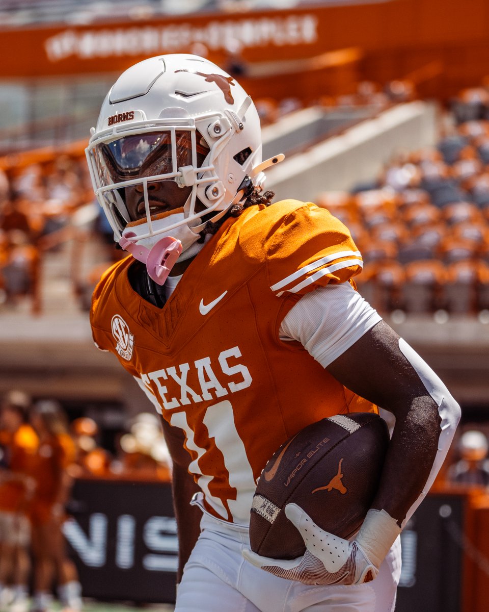 Texas Football tweet media