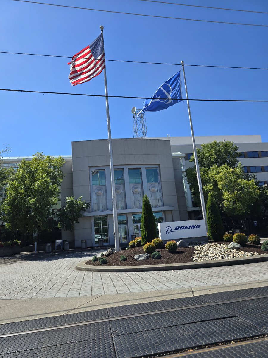 emmabull tweet media