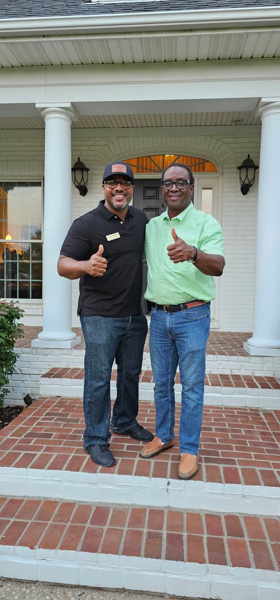 griffith4ky's tweet image. Had a super busy week building solid relationships, attending fundraisers, and supporting my fellow candidates with their debates.

#jasongriffith #staterepresentative #77thdistrict #heartofachampion #kentuckypolitics #lexingtonky #mastersonstation #wkyt #lex18 #spectrum