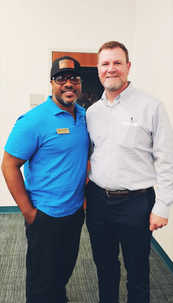 griffith4ky's tweet image. Had a super busy week building solid relationships, attending fundraisers, and supporting my fellow candidates with their debates.

#jasongriffith #staterepresentative #77thdistrict #heartofachampion #kentuckypolitics #lexingtonky #mastersonstation #wkyt #lex18 #spectrum