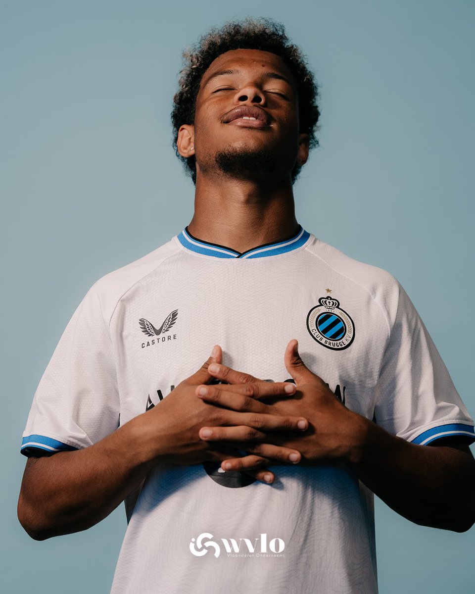 ClubNxt's tweet photo. 2-2!!! SHANDRE CAMPBELL! C’mon boys! 🔥

#PATNXT | 75’ | 2-2 https://t.co/iUO9nBfOhL