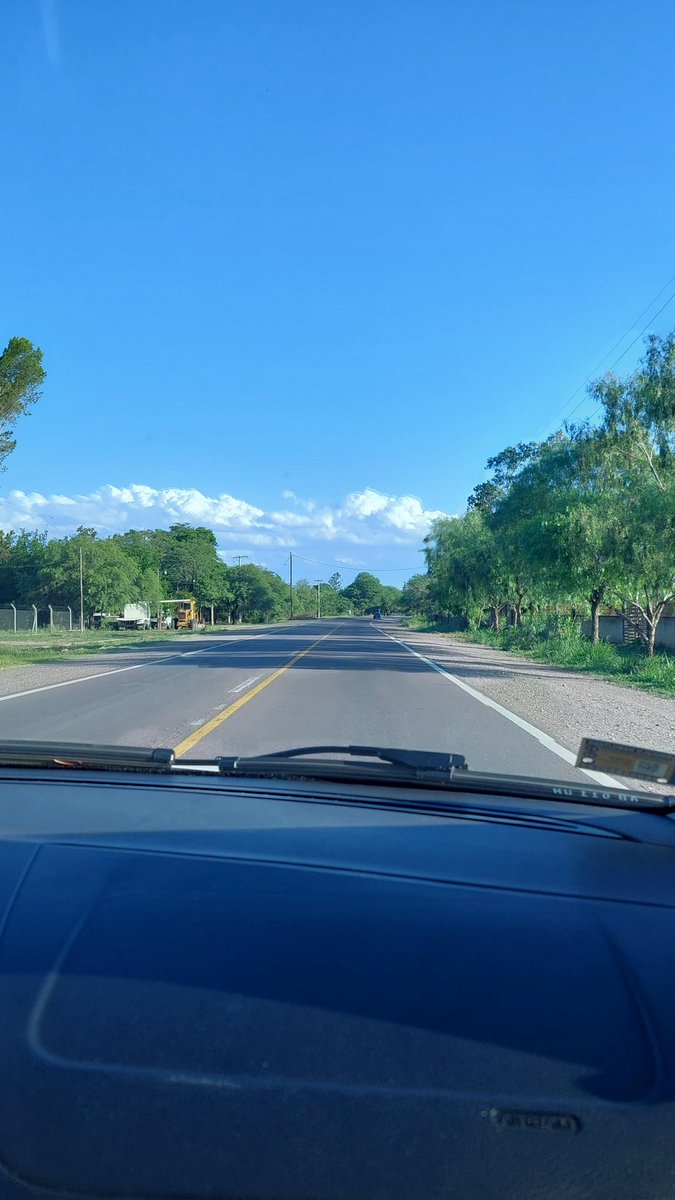 BEA #TeamSilFriends (@beaguar) on Twitter photo 