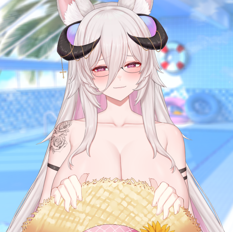 Fraeya_VT's tweet photo. Let's enjoy the last few days of summer, together~  ☀ https://t.co/6aFxYStgSf