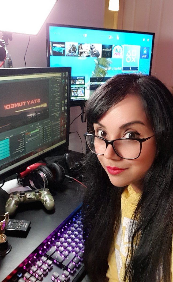 TrollbananaShow's tweet image. Fall Guys with the boiz.. live now
twitch.tv/trollbanan321/ 

#MultiplayerGames #PartyGame #PlayStation #PCGaming #StreamerLife #GamingSetup #TwitchTV #LetsPlay #trollbanan321
#FallGuys #FallGuysGame