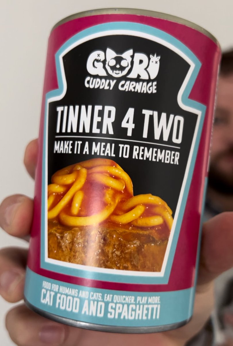 SidewayPlays's tweet photo. Dipper and I chowed down on this curious little combo this evening, compliments of @WiredP.
Weโre thankful for the time saved of meal prep because it meant we could get back to playing #GoriCuddlyCarnage sooner!
#Tinner4Two #cat #food #videogames https://t.co/2AWQVczvLr