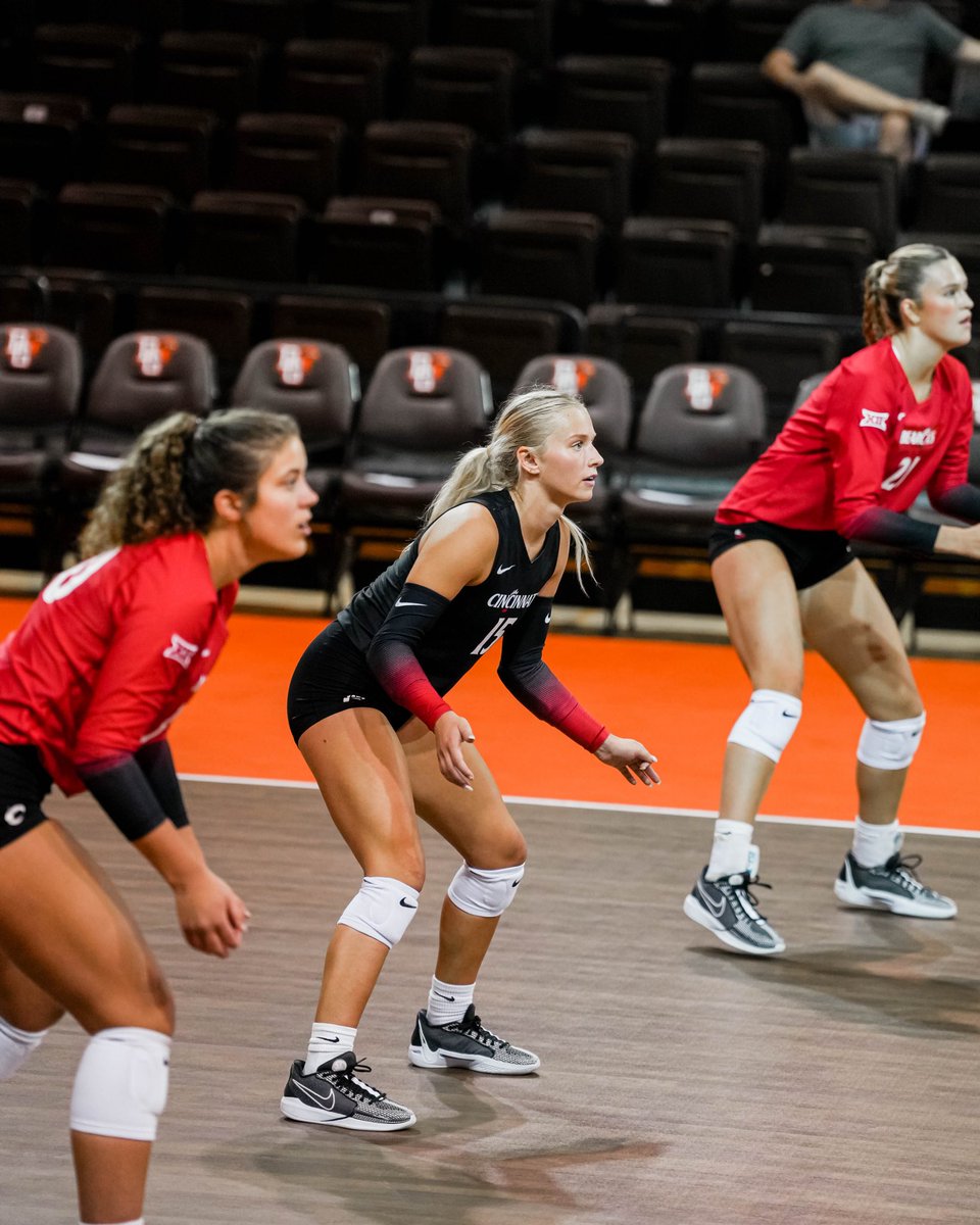 Been holding down our backrow as a freshman 🫡

<a href="/Faith_Frame/">faith frame</a> | #Bearcats