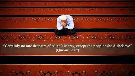 arabyplus_'s tweet photo. Mercy is central to Islamic teachings, reflected in the Quran, Hadiths, and the stories of Prophet Muhammad (peace be upon him). The Quran opens with "In the name of Allah, the Most Gracious, the Most Merciful," emphasizing boundless divine mercy.
#IslamicValues #DivineMercy https://t.co/r3smPK5Bo6