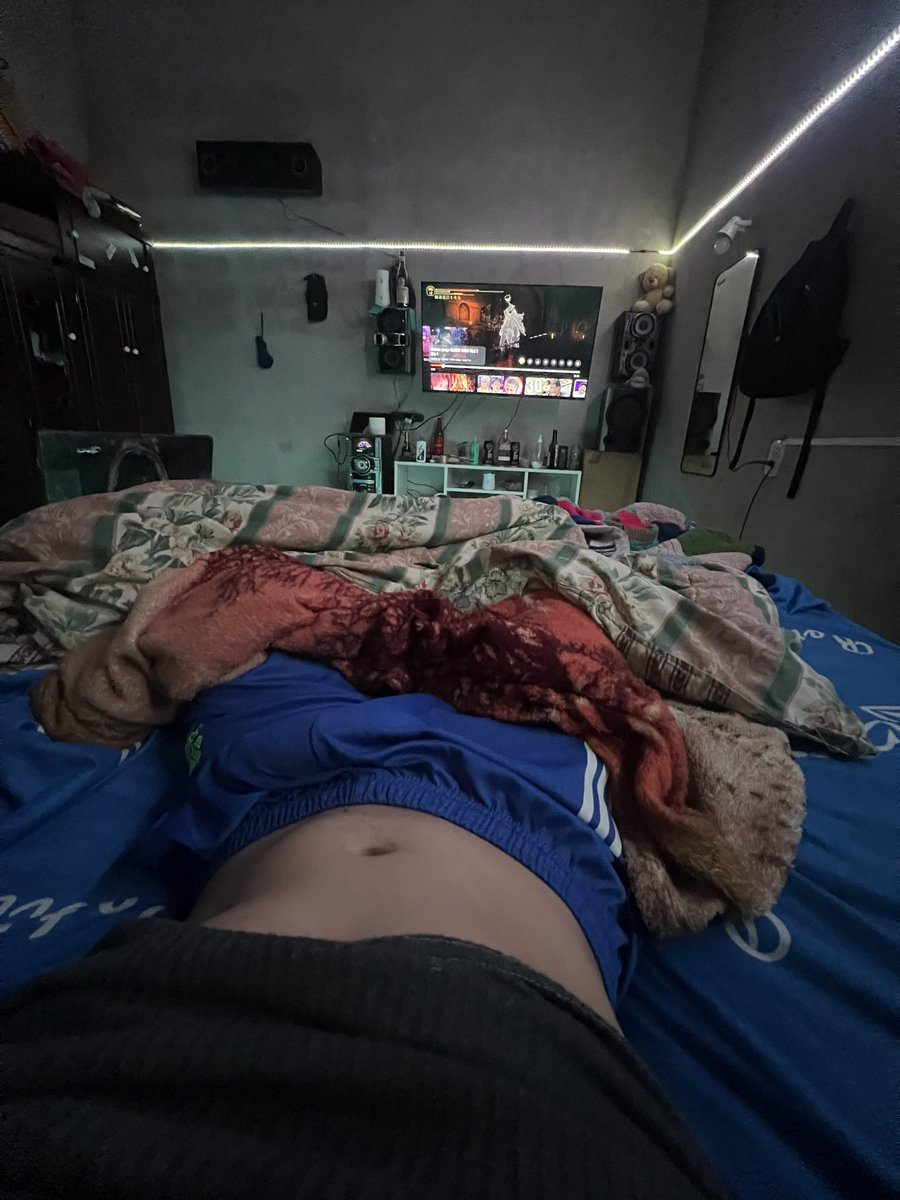 ezzzquieel's tweet photo. Quien me compra contenidooo?🥰
Baratito https://t.co/KPjtNaX62N