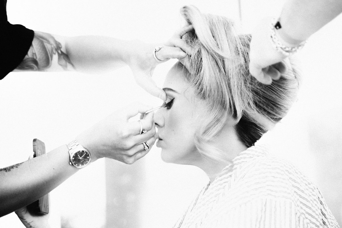 Adele's tweet image. 