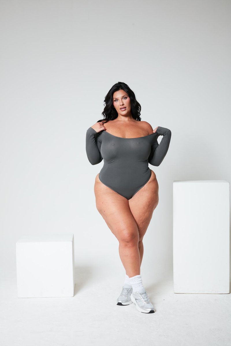 shopbabes's tweet photo. Labor Day Sale starts now https://t.co/La14dyDoii