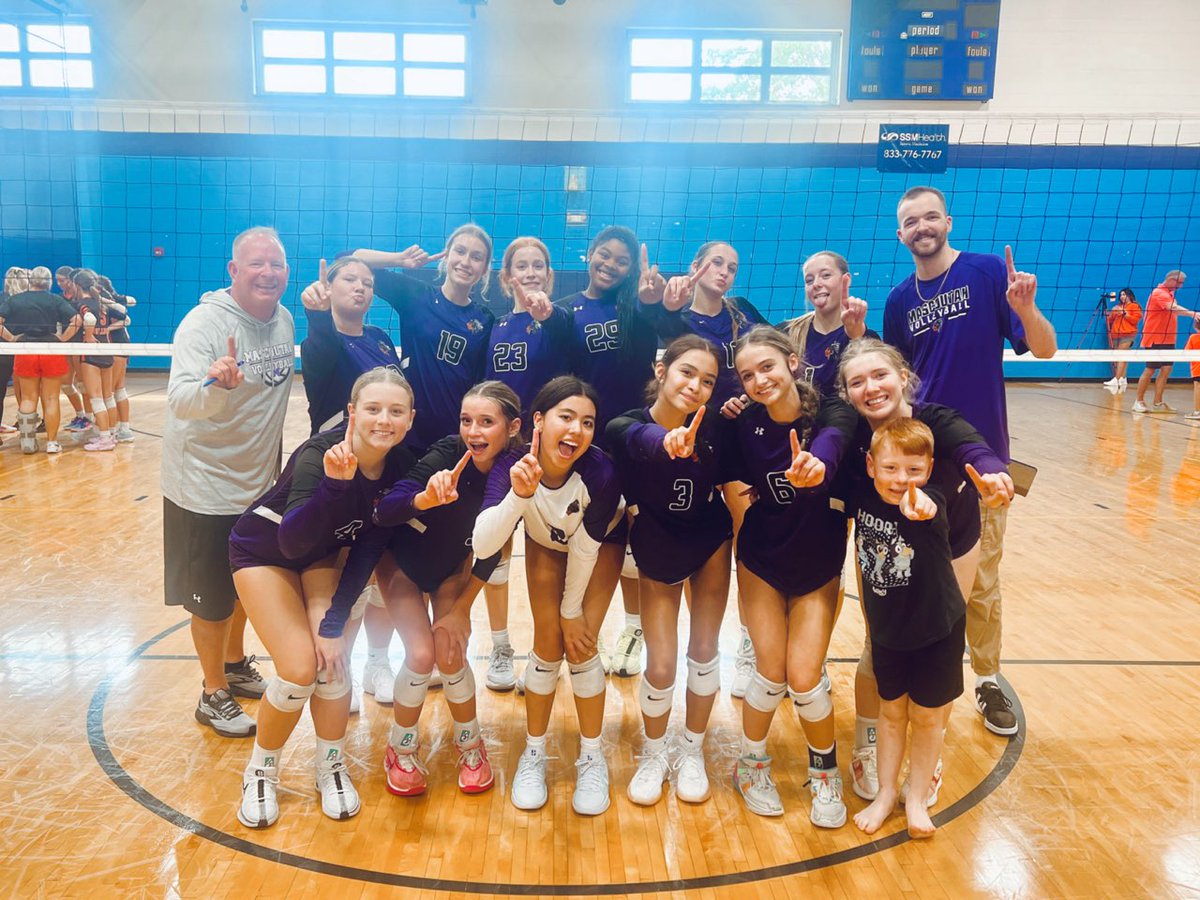 MascoutahVB's tweet image. 🏆CHAMPIONS X2!!!!🏆

Mascoutah Freshmen AND JV go undefeated on the day at the Belleville East Tournament to become the champions of BOTH divisions!!!

Let's keep the momentum going at the historic stadium match happening in just a bit!! 💪