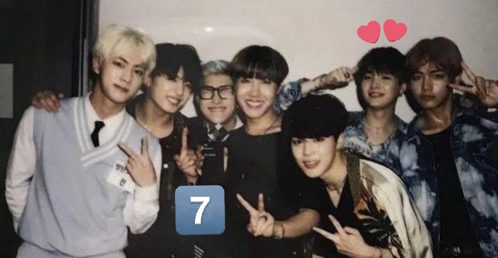 JspesLo's tweet photo. #weloveyousuga #supportsuga #bts #ARMYLovesSuga #WELOVEYOUYOONGI
Todo el mundo comete errores y tiene accidentes. Somos una familia. ÁNIMO Suga!! 💜
Everyone makes mistakes and has accidents. We are a family, so don't worry. Cheer up Suga!! 💜 https://t.co/bY1rTiJnOz