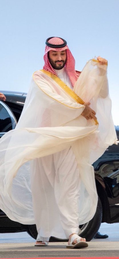 عز ومجد وطناخه
الله يحفظه وكلنا محمد 

#محمد_بن_سلمان_٣٩_سنه
