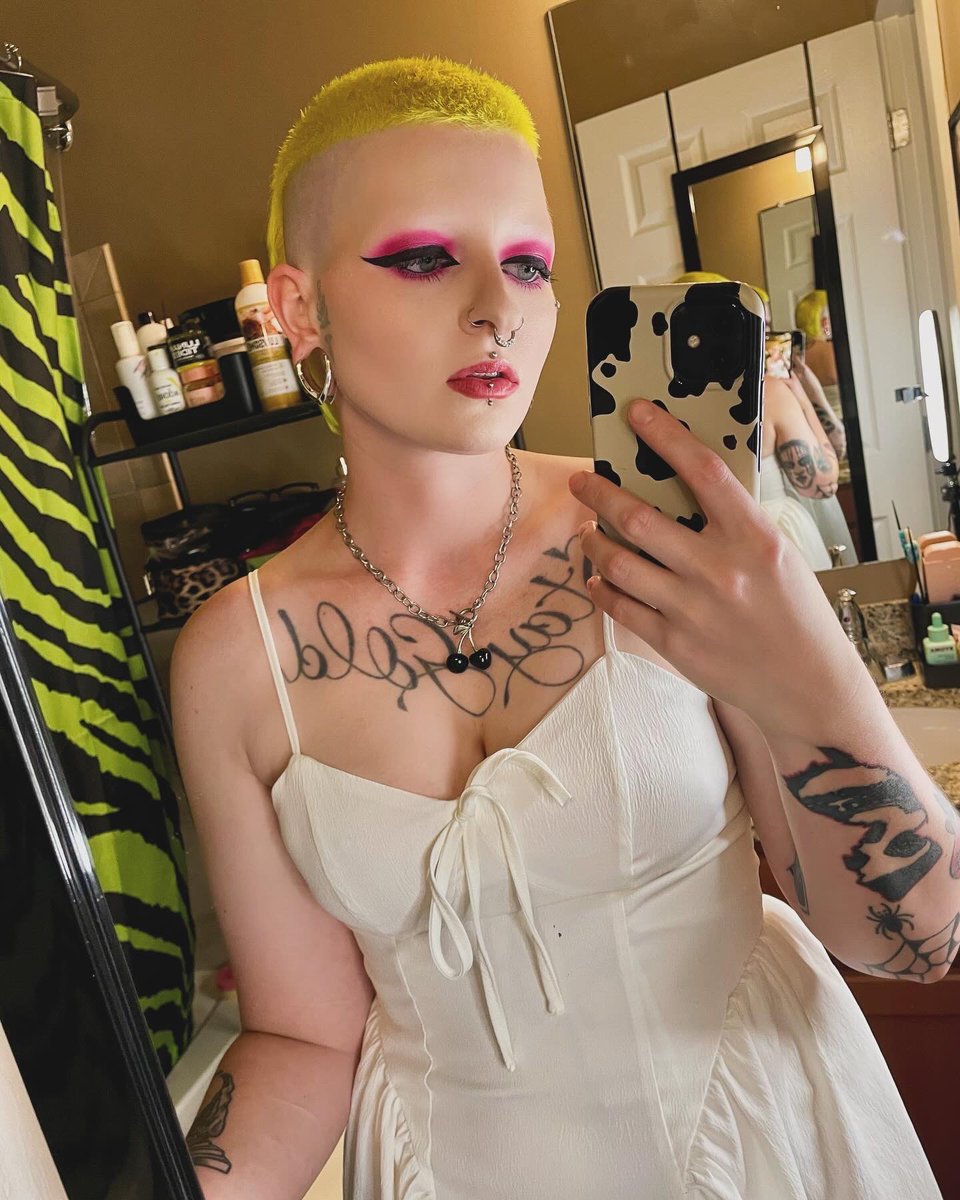 The dress code was white 🩸