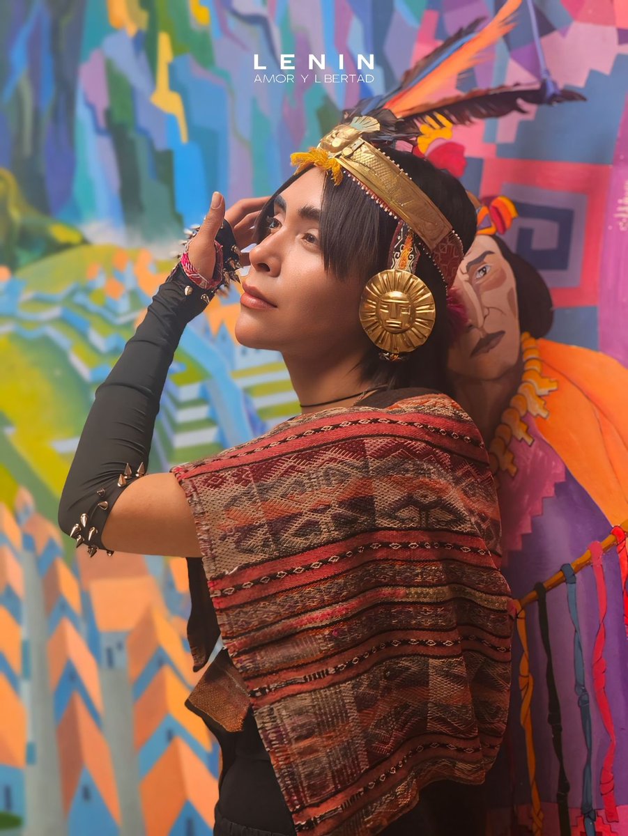 Lenintamayoqpop's tweet image. &quot;Llevo fuego en mi corazón 🔥, no es mala mi ambición&quot; 

📸 @yolandapinaresdelperu
#leninqpop #qpop #quehuapop #intiraymi #cusco #peru #asiaqpoptour #korea #kpop