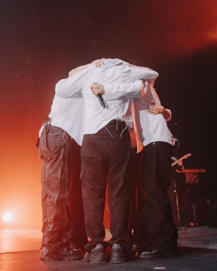 efectocd9's tweet photo. Hasta siempre CD9 ❤️‍🩹 https://t.co/Y3r5EVOaOy