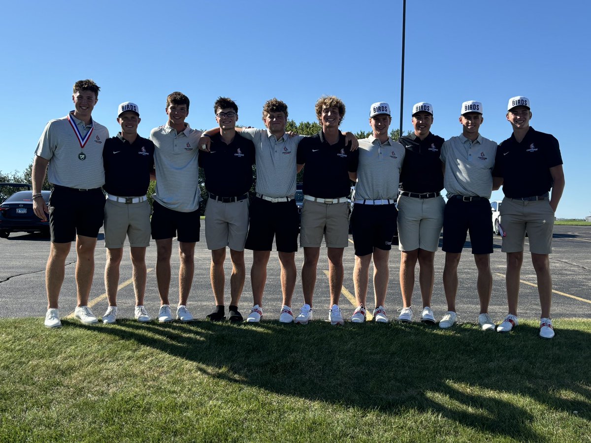 Carthage_MGOLF's tweet photo. First tournament of the season is in the in the books! Our 1-2 combo (Alex Lilly and Tanner Angelstad) led the way with some solid play, both finishing in the top 5. A team finished tied for 3rd. #rollbirds #fueltheflame https://t.co/UeRnpIJtz3