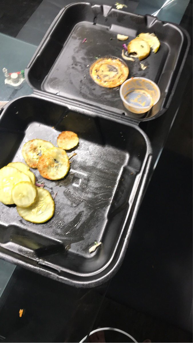 ShrekAsMe's tweet photo. friends, family, and significant others will at some point let u down. u know what wont let u down? Dave’s Hot Chicken! #notpromo https://t.co/qJTuo2BNfS