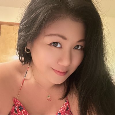 shopgasm's tweet photo. #NewProfilePic https://t.co/JePl1V4gNe