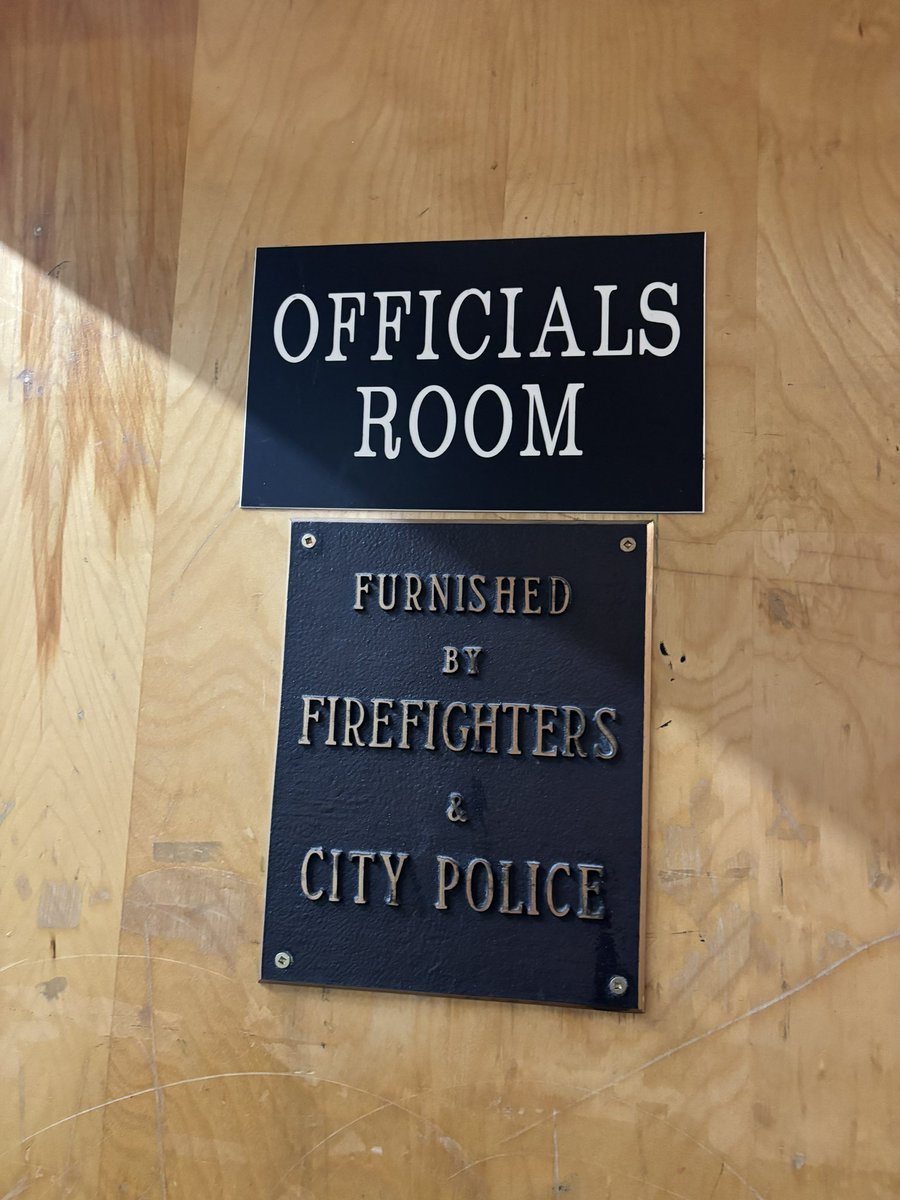 Well my 30th year as an hockey referee starts today <a href="/HockeySask_ODP/">Hockey Sask Officiating Program</a> .  I am still having so much fun and still enjoying getting on the ice and reffing hockey.   Just waiting for my <a href="/hockeysask/">Hockey Saskatchewan</a> pension to kick in. lol.