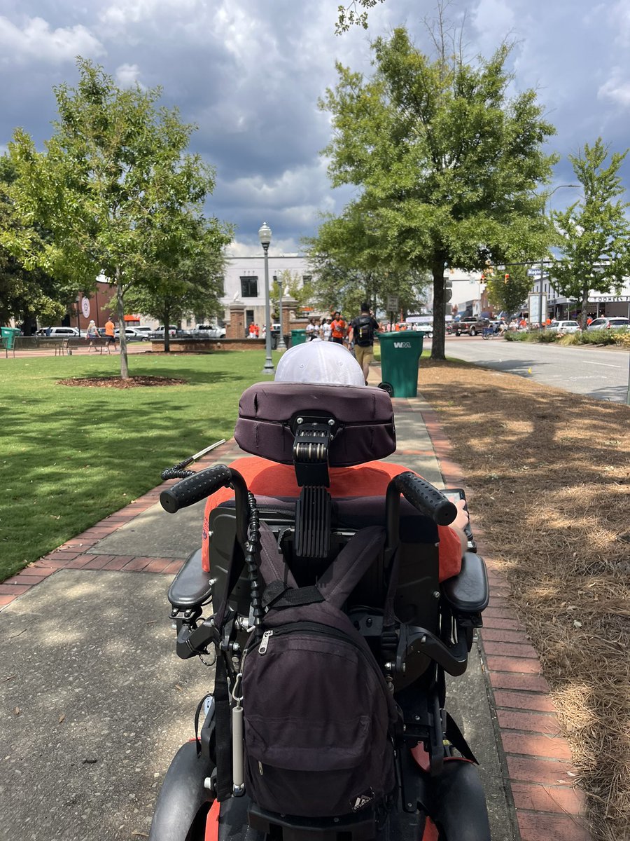 Andrew Eggleston tweet media