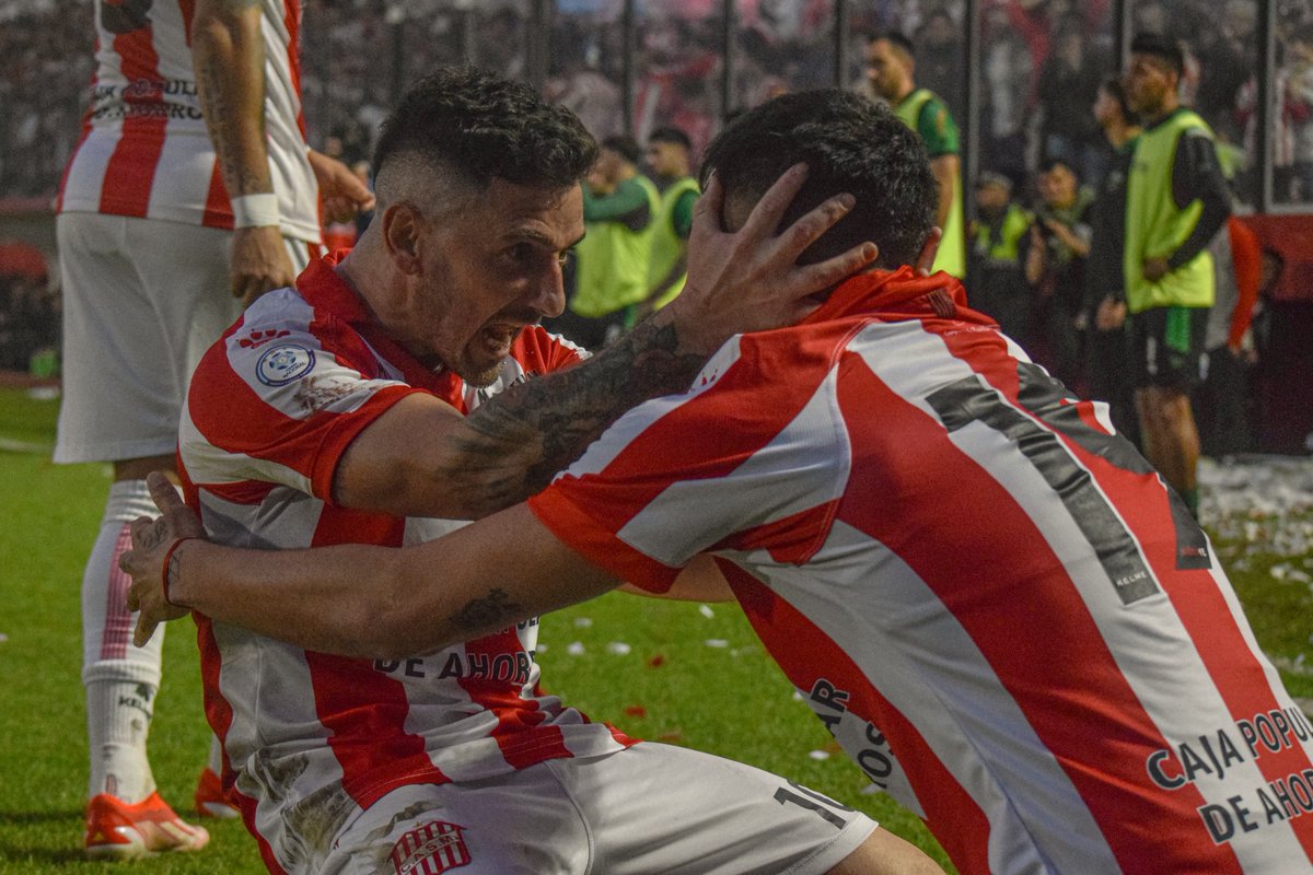 CASMOficial's tweet photo. VAMO LO SANTO 🇦🇹🇦🇹🇦🇹 https://t.co/45ZYxWfpwh