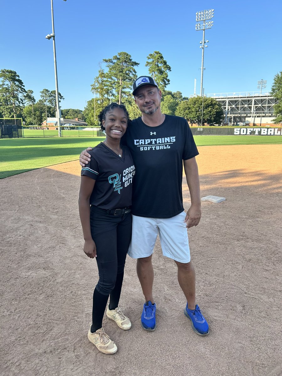 Thank you so much for an amazing camp!! <a href="/CNUSoftball/">CNU Softball- 2022 National Champions</a> <a href="/CoachKeithParr/">Keith Parr</a> <a href="/OHE18UNational/">OHE 18U Kellogg/Miller</a> <a href="/ohesoftball/">Orion Hunter Elite (OHE)</a>