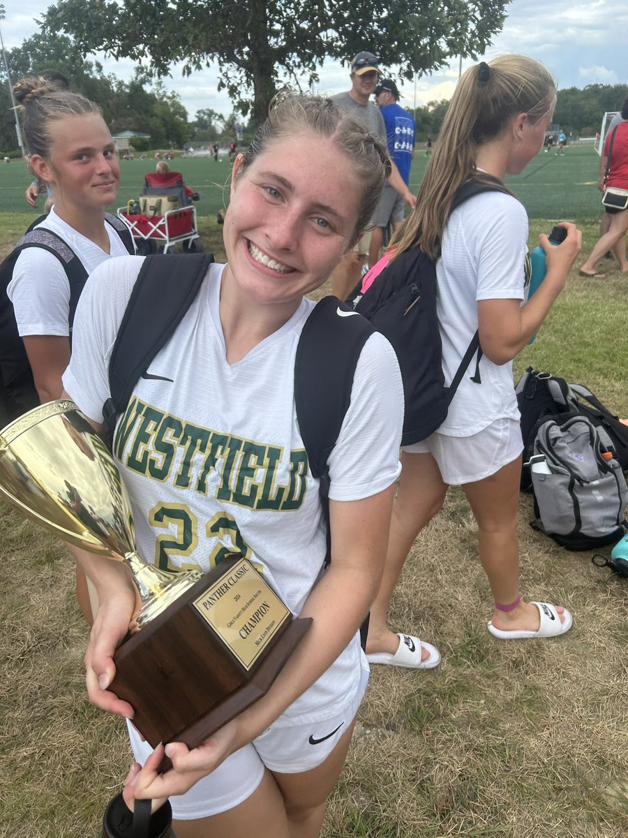 whslrockssoccer's tweet photo. Panther Classic Champions! 
Results: 
1-1 tie to Highlands 
3-1 win over Castle
2-0 win over Lexington Catholic https://t.co/Yb1HOiCJHm