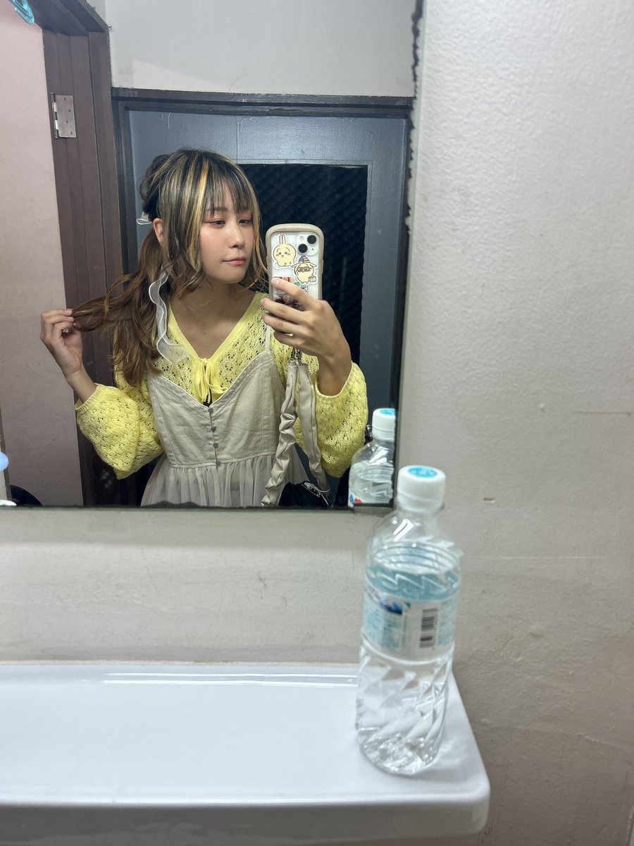 mirandaotsuji's tweet photo. #thankyoumusic in OSAKA
古川ケイタくん生誕祭
皆様ありがとうございました✨
毎日課題との追いかけっこの中で
素敵な方々の濃い演奏に浸れる
束の間の夜でした
怒涛の8月が終わって
また怒涛の9月が始まりますが
今日生きていられるのは
昨日の私が生き抜いてくれたおかげ
日々に感謝 https://t.co/GPCIS4TREr