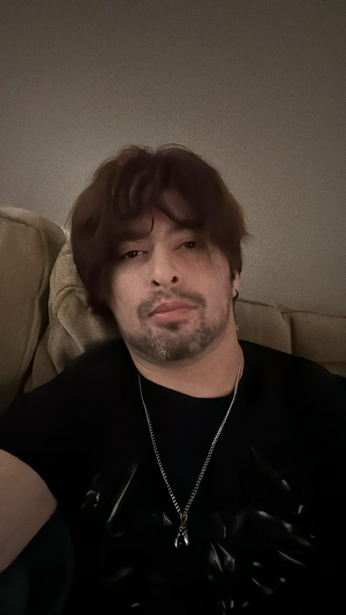 darkmare's tweet image. Follow me on insta ! gizmo2464