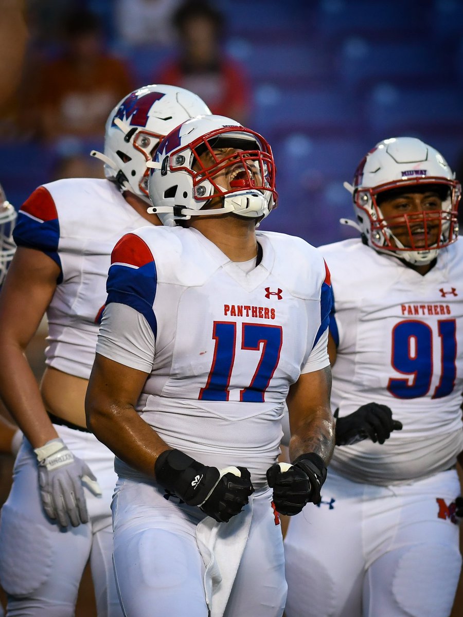 Cut4Photography's tweet photo. @MidwayFB @MidwayISD @MidwayPanthers 

#TexasFootball #FridayNightLights #MidwayFootball #DCTF 

https://t.co/5zOzyVRF1W https://t.co/GSs6sq0MbS