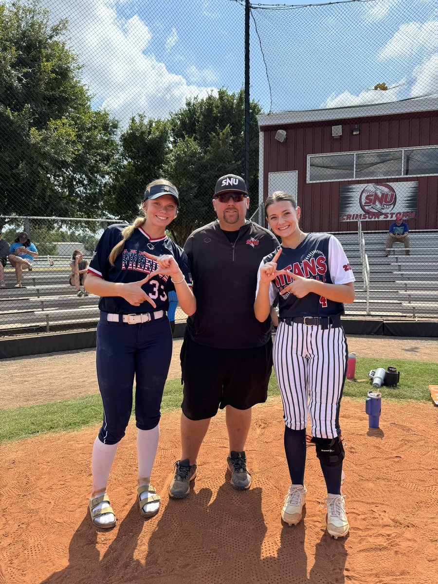 thank you so much <a href="/SNUSoftball/">SNU Softball</a> for such an amazing camp. i had a great time getting to work with the players and coaches. bolts up⚡️<a href="/Coach_BMAD/">Brian Madden</a> <a href="/dtitanssoftball/">titanssoftball</a> <a href="/BrottPresley/">Presley Brott</a> <a href="/RISDAthletics/">Rockwall ISD Sports Marketing</a> <a href="/RHSJacketSB/">Rockwall Lady Jacket Softball</a>