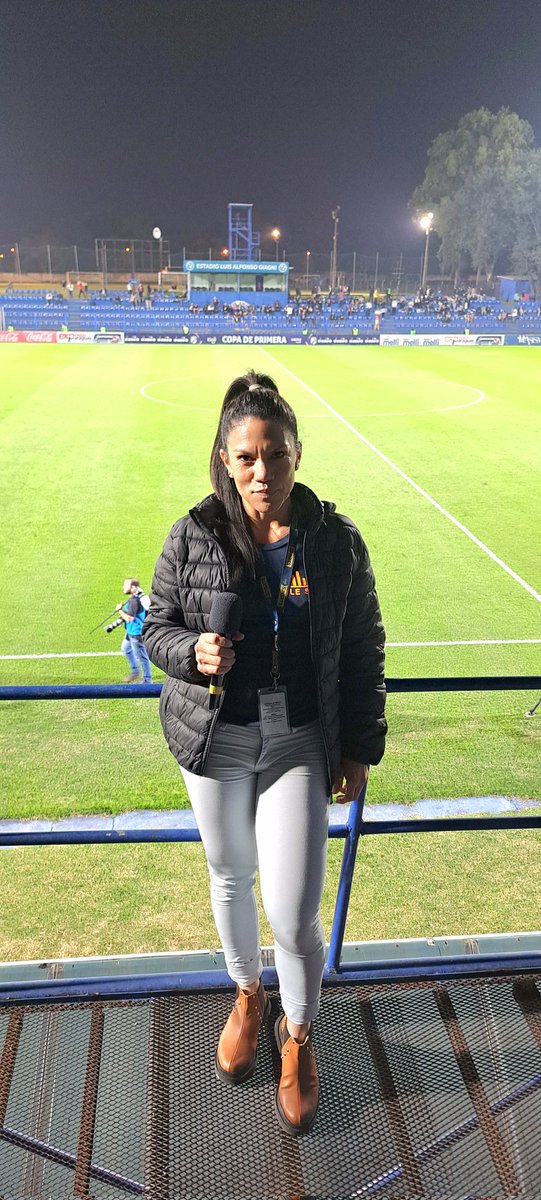 deisagamarra's tweet photo. Fecha #9
#lavozdelestadio
@Libertad_Guma vs @cgbcoficial2022 
Estadio Luis Alfonso Gianni https://t.co/78VmBw7twO