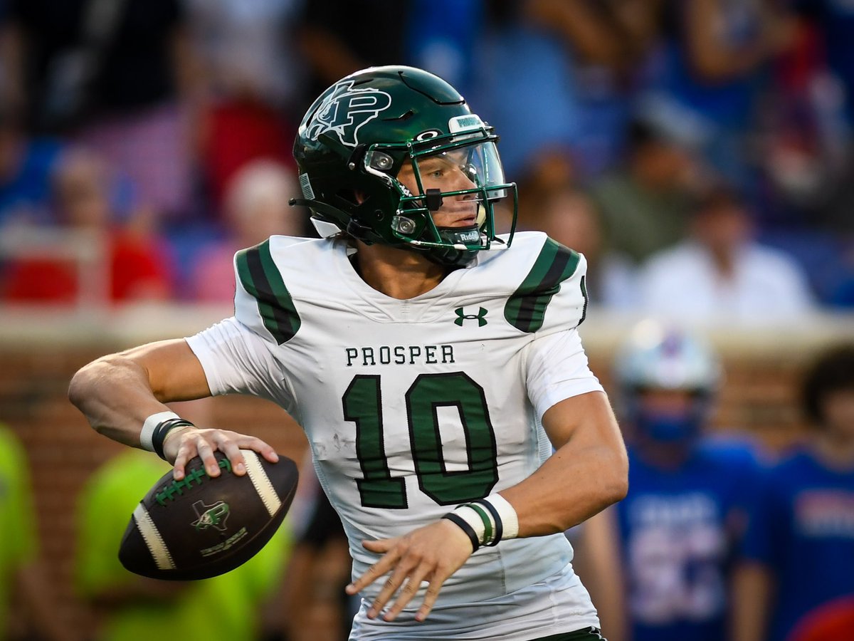 Cut4Photography's tweet photo. @ProsperEaglesFB 

#EaglesNation #ProsperEagles #DCTF #FridayNightLights #TexasFootball https://t.co/vVmC93TViM