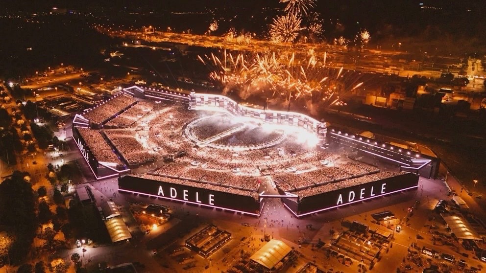 Adele successfully finishes her epic Munich residency setting new standards in entertainment history.

Besides having the world’s largest screen for a concert, it also breaks records for the highest-grossing and highest-drawing concert engagement of all-time.