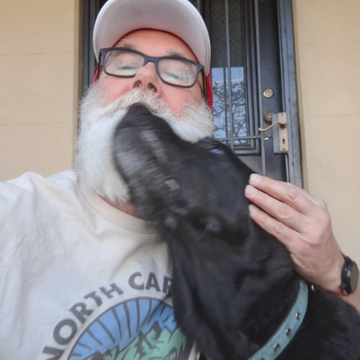 tallandtrue's tweet photo. Okay, Jet. Let's get a nice selfie for your 13th birthday and my Father's Day! ππΆβ€οΈ #dogs #mydog #mydogposts https://t.co/7eJoCx7dof