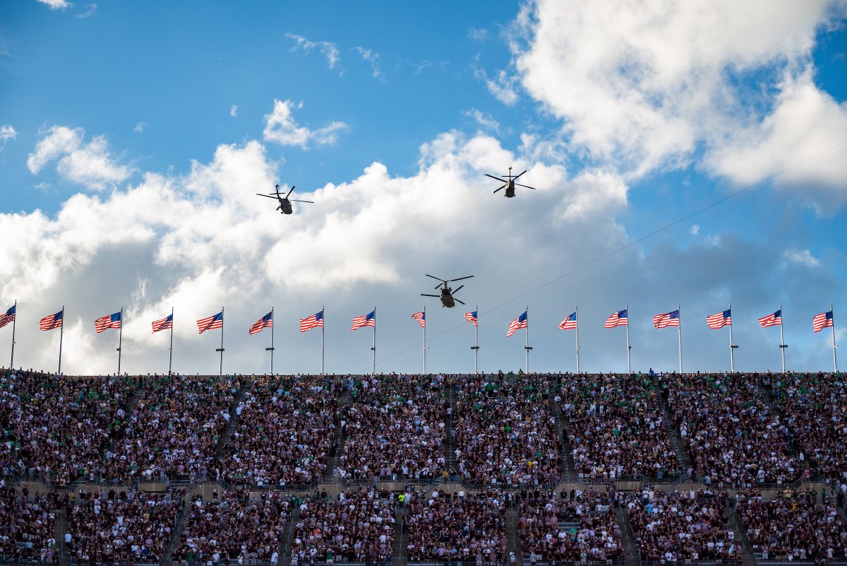 TAMU's tweet photo. There’s no place like home, no place like Kyle Field. https://t.co/DTVtNxBstf